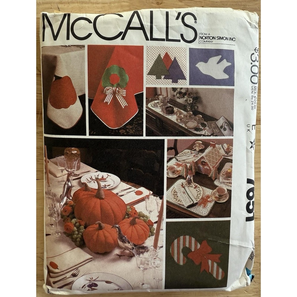 McCall's Pattern 7651 Home Decor Pumpkin Gingerbread house Placements Holiday UC